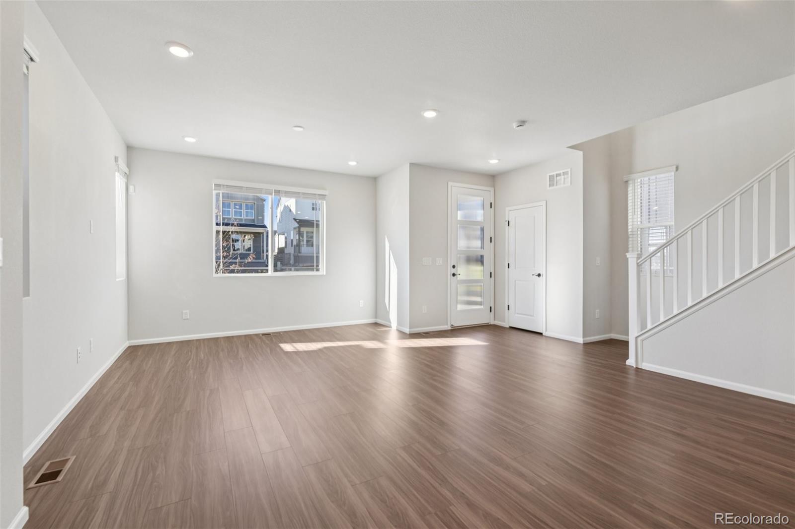 MLS Image #6 for 8777  whiteclover street,littleton, Colorado