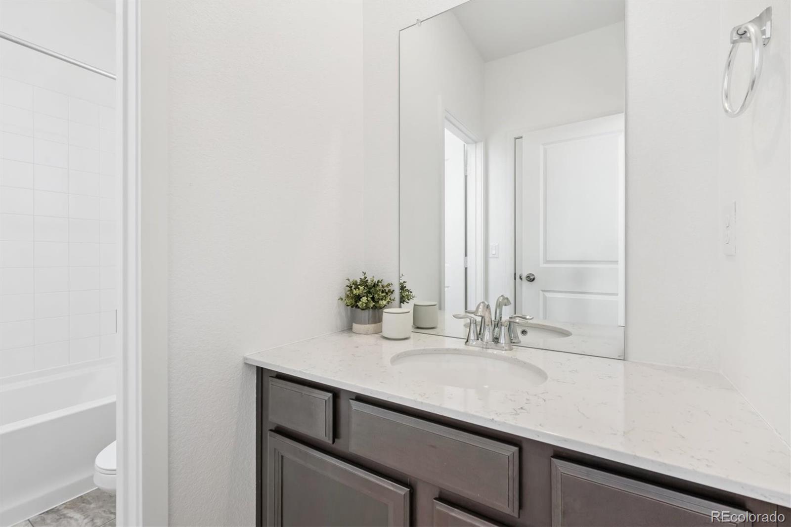 MLS Image #25 for 1438  sun way,lafayette, Colorado