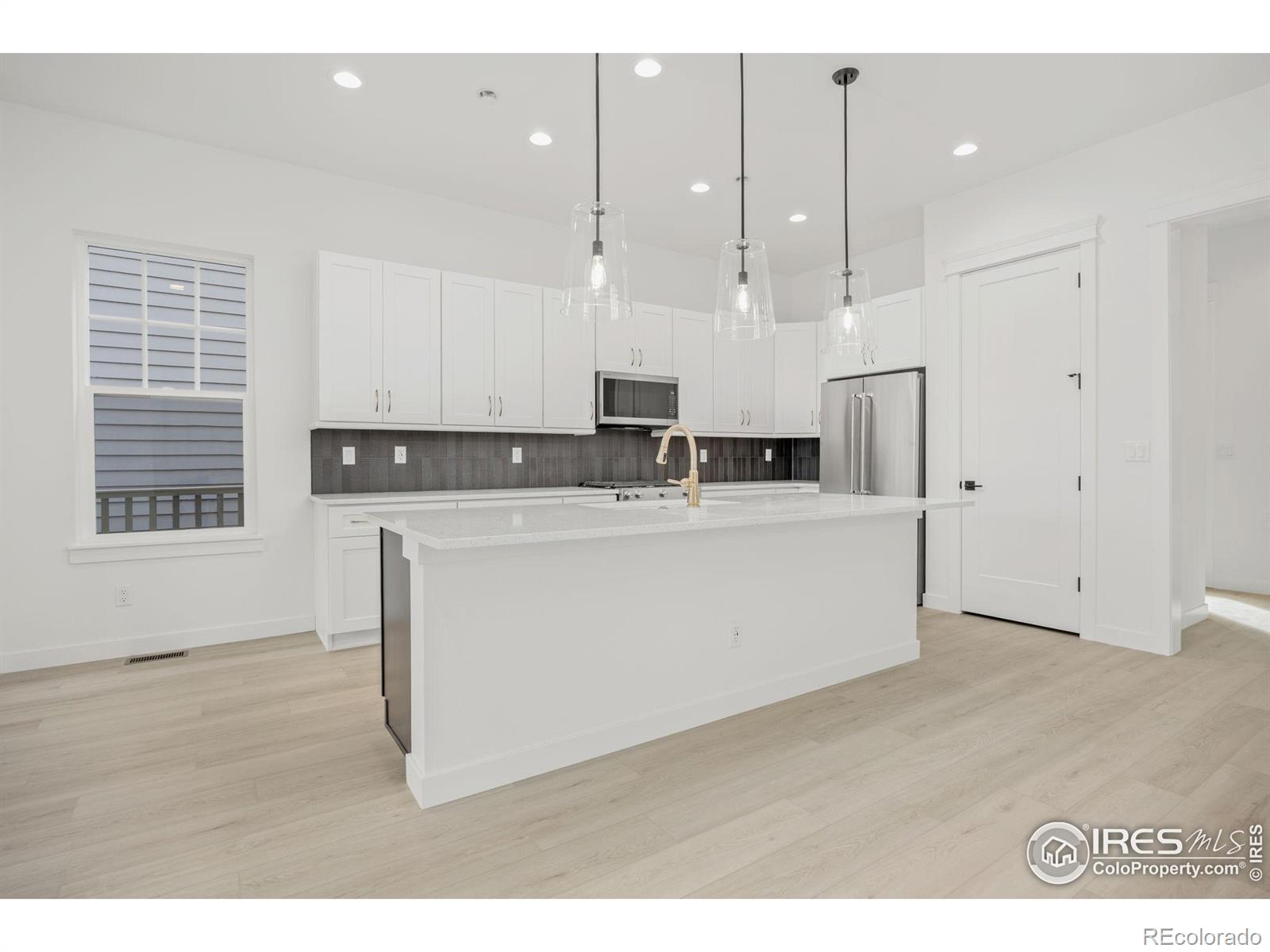 MLS Image #5 for 218  westerly boulevard,erie, Colorado