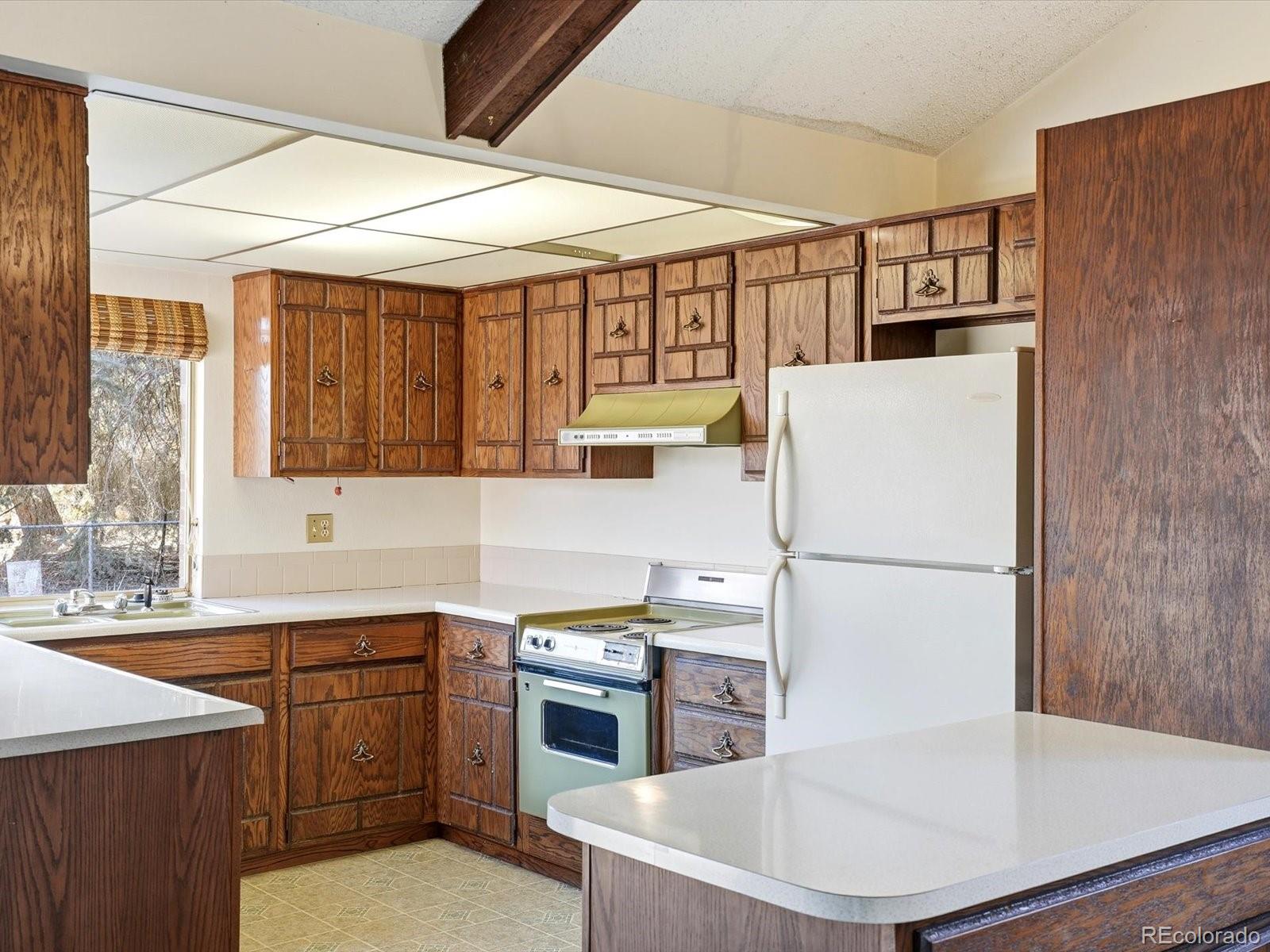 MLS Image #10 for 7172 e jewell avenue,denver, Colorado