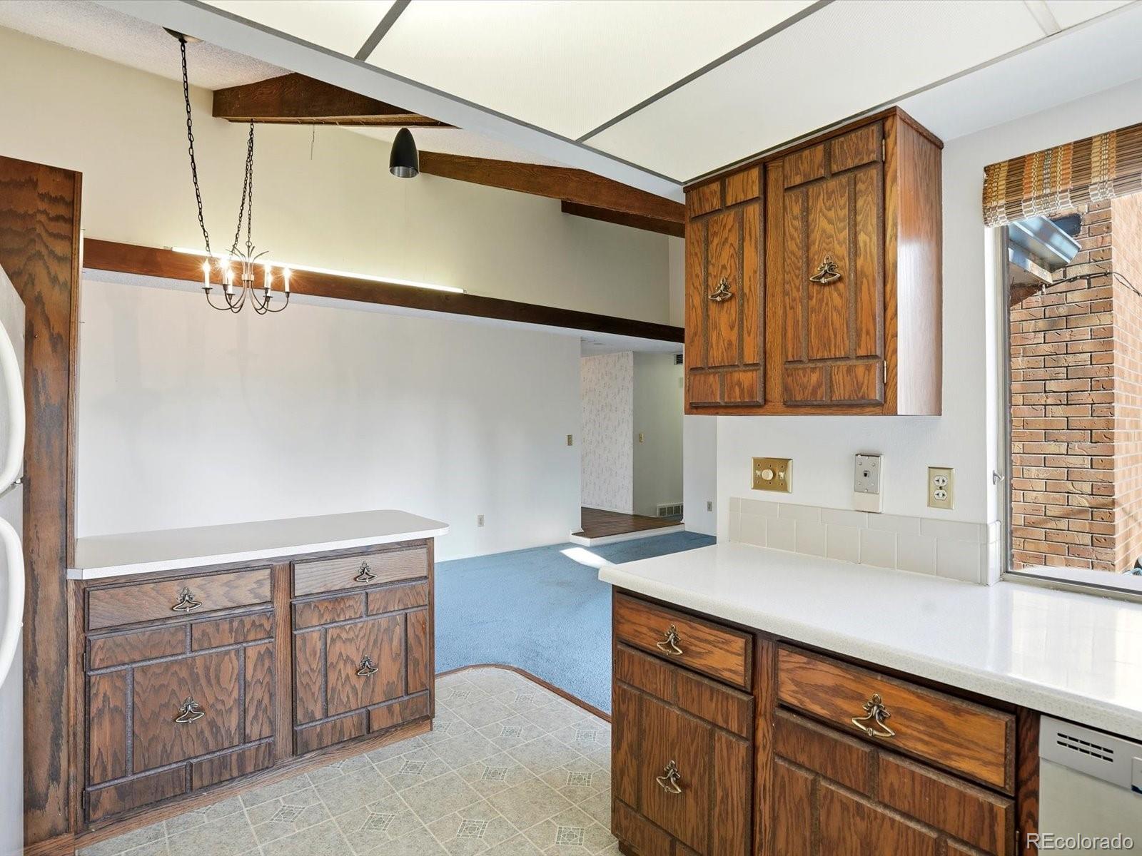 MLS Image #13 for 7172 e jewell avenue,denver, Colorado