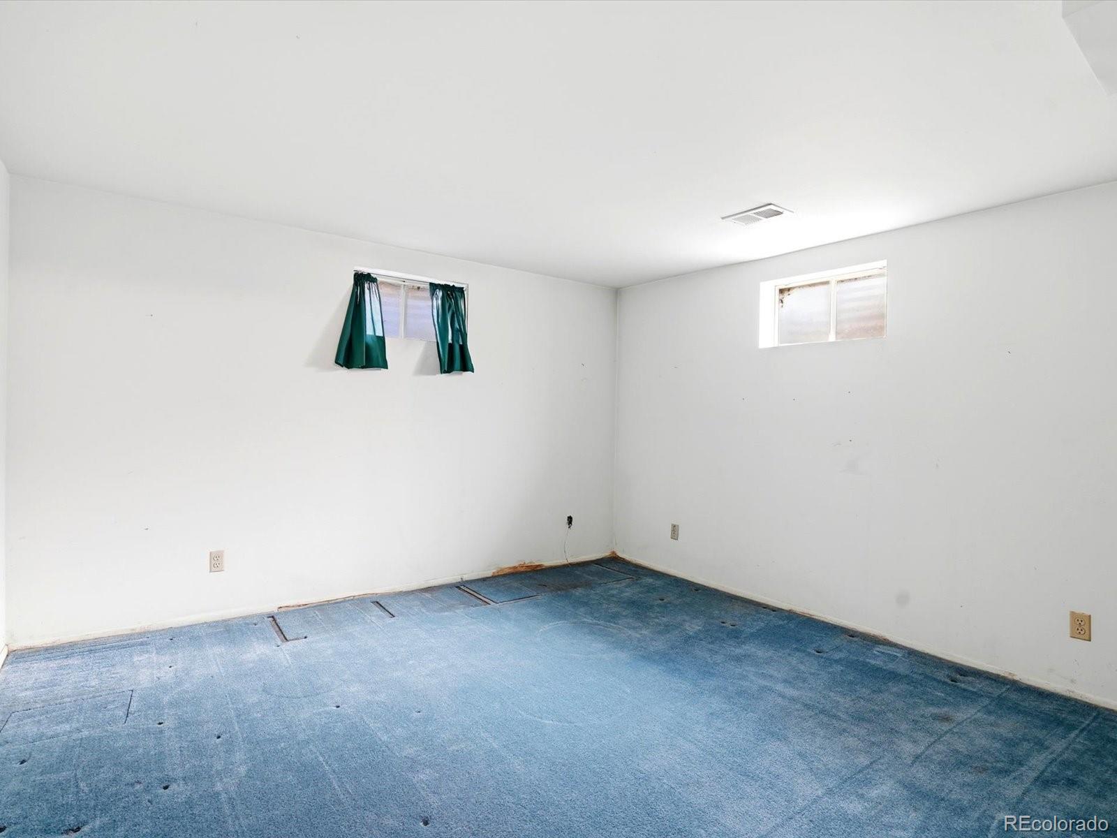 MLS Image #29 for 7172 e jewell avenue,denver, Colorado