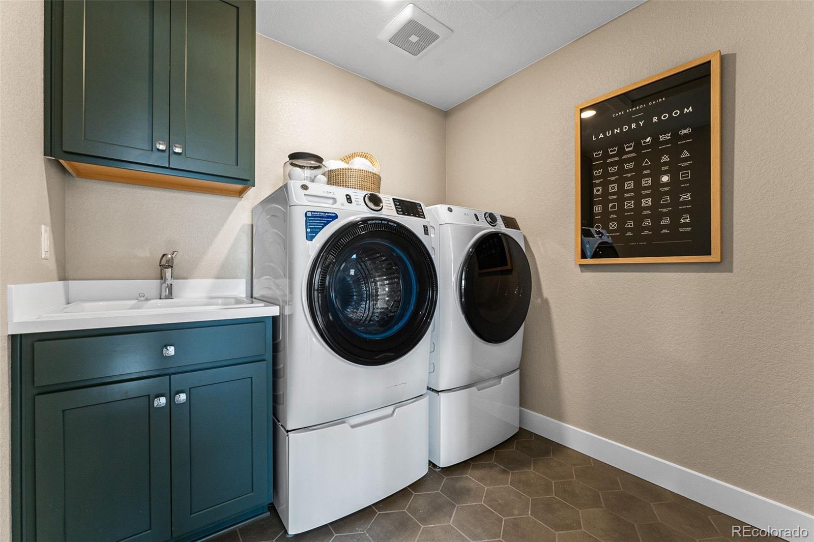 MLS Image #31 for 16988 w 92nd drive,arvada, Colorado