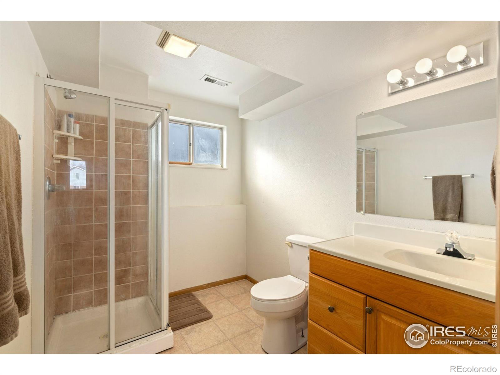MLS Image #16 for 810  storm mountain court,windsor, Colorado