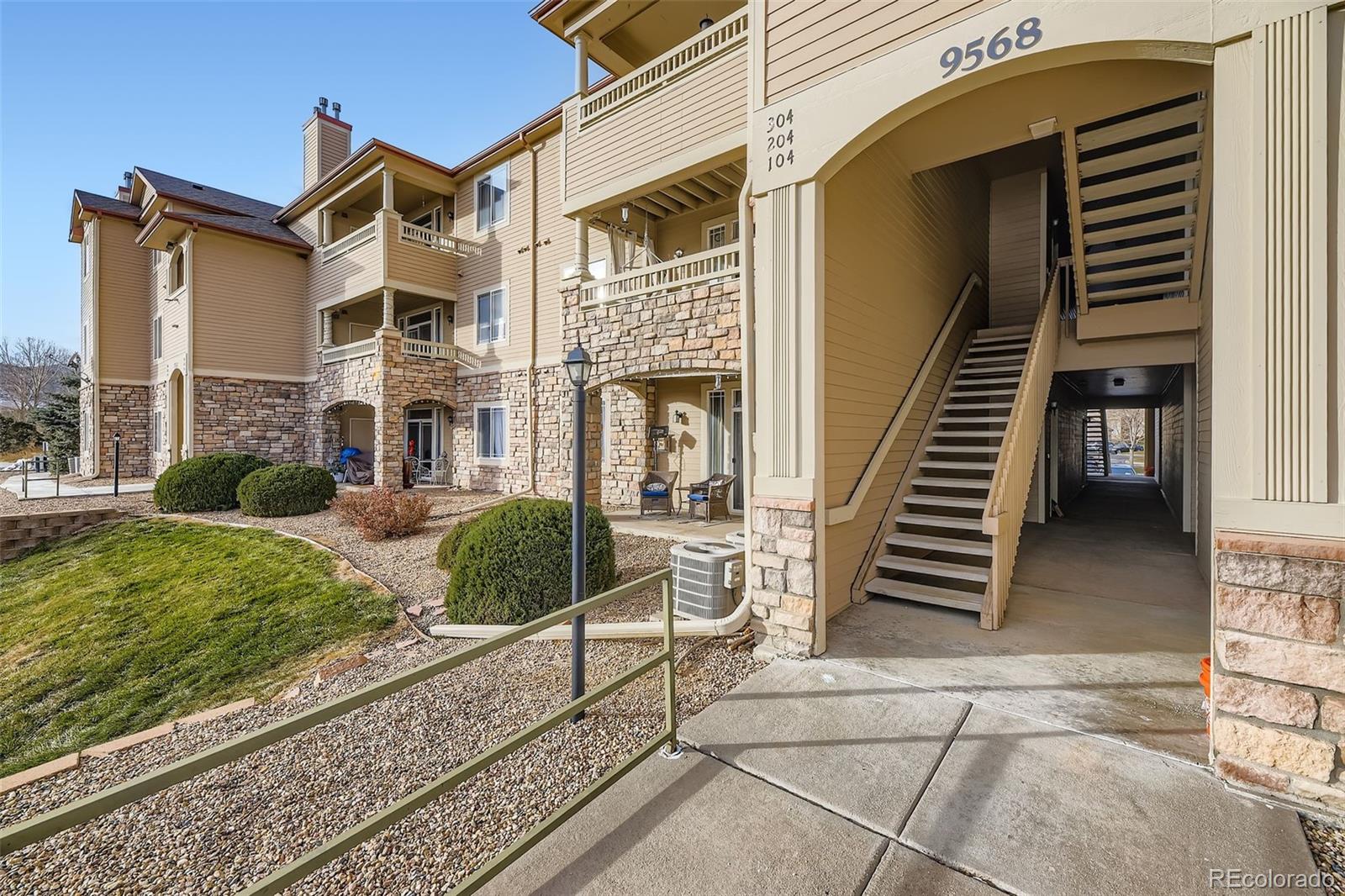 MLS Image #14 for 9568 w san juan circle,littleton, Colorado