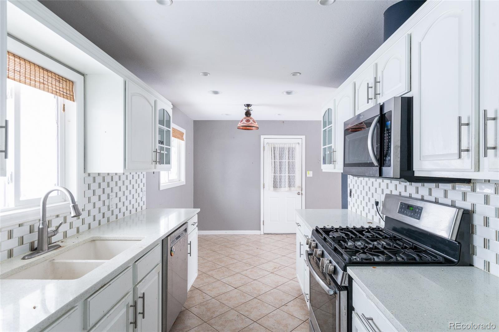 MLS Image #9 for 1207 s kendall court,lakewood, Colorado