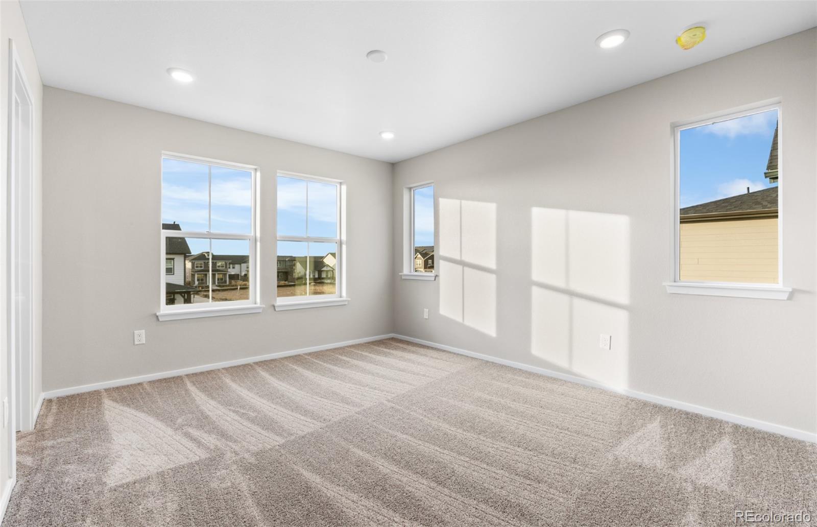 MLS Image #5 for 6312 n malaya street,aurora, Colorado