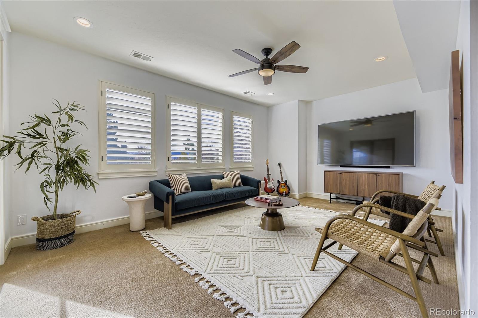 MLS Image #20 for 4  flowerburst way,highlands ranch, Colorado