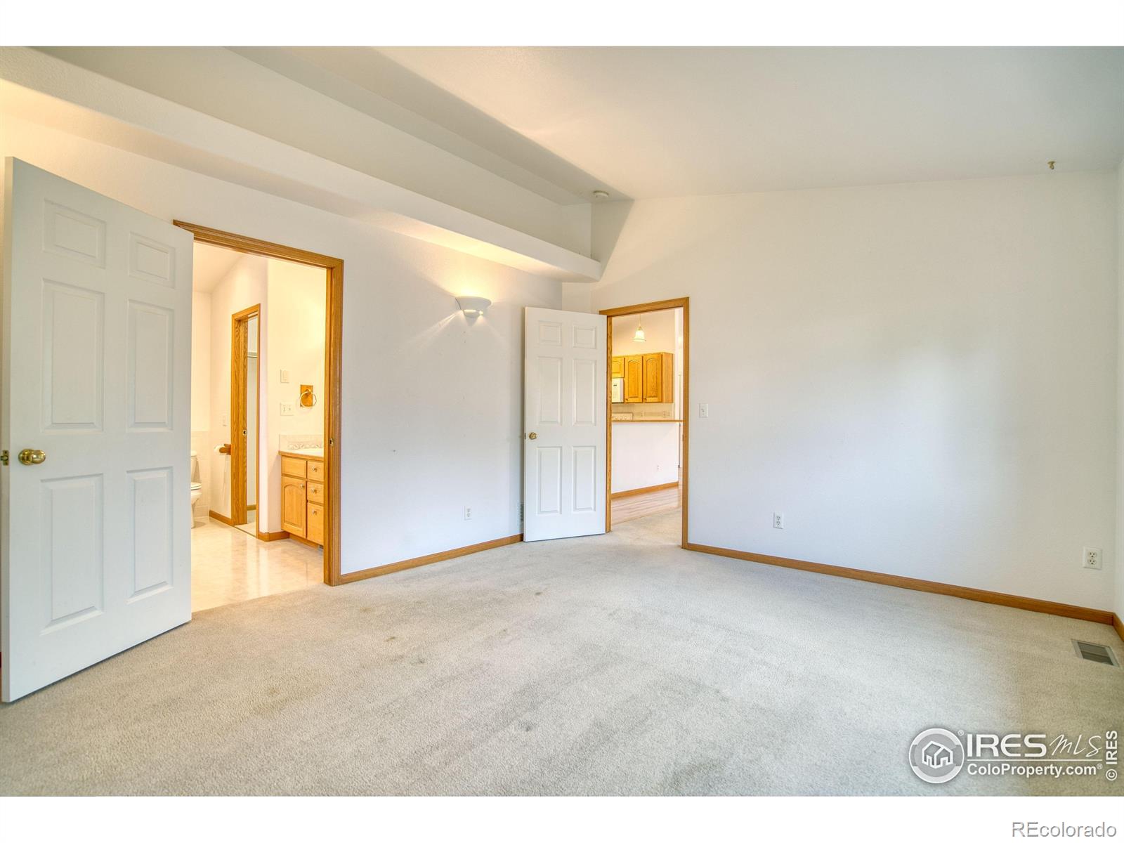 MLS Image #13 for 2563  red river court,loveland, Colorado