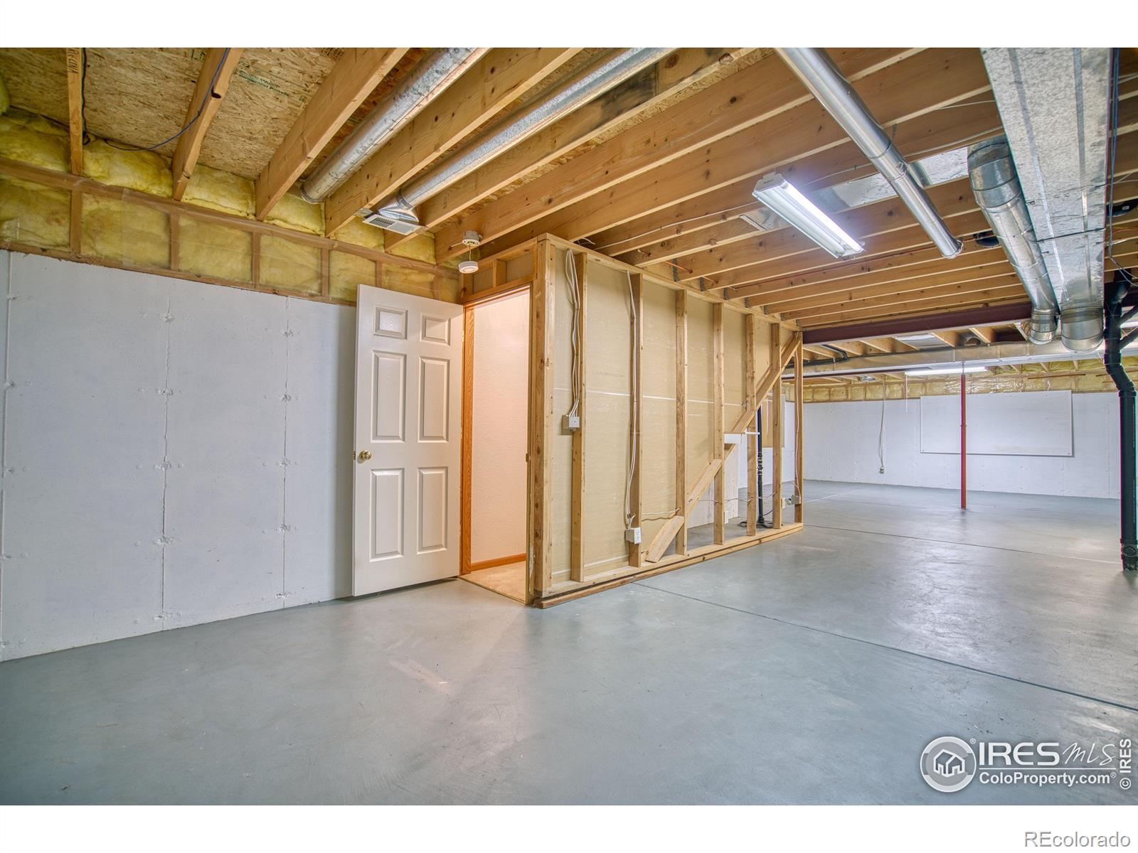 MLS Image #20 for 2563  red river court,loveland, Colorado