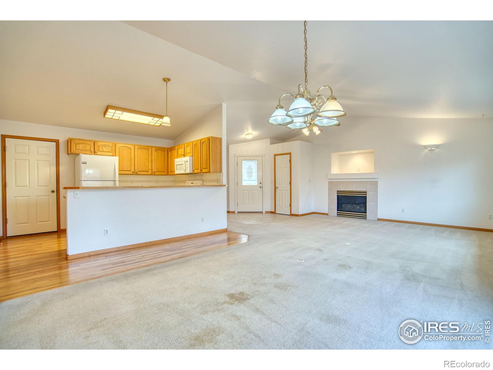 MLS Image #5 for 2563  red river court,loveland, Colorado
