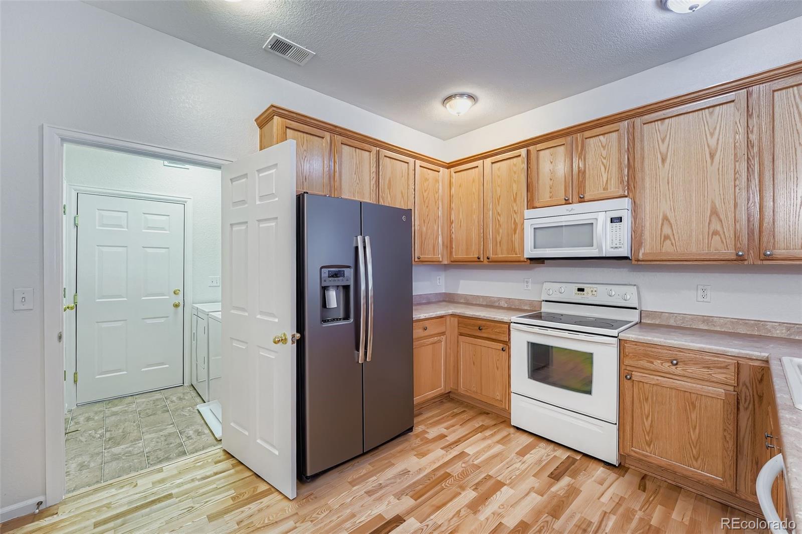 MLS Image #13 for 6725 s versailles way,aurora, Colorado