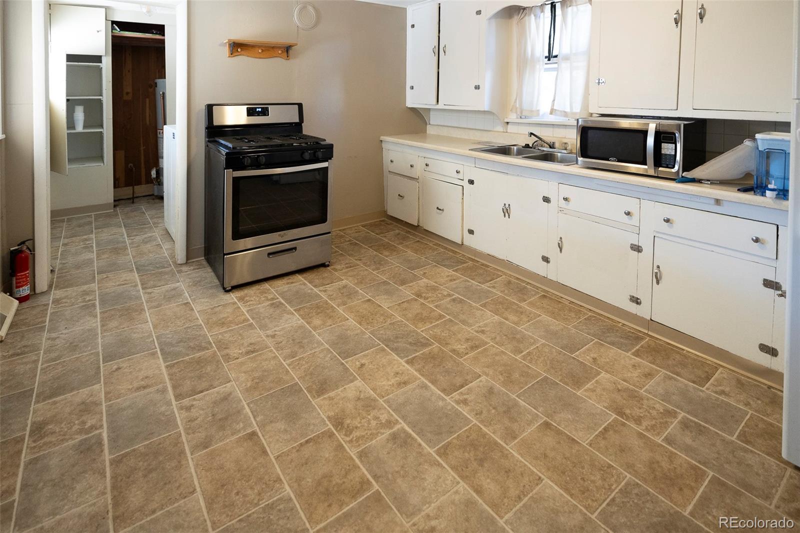 MLS Image #6 for 250  3rd street,frederick, Colorado