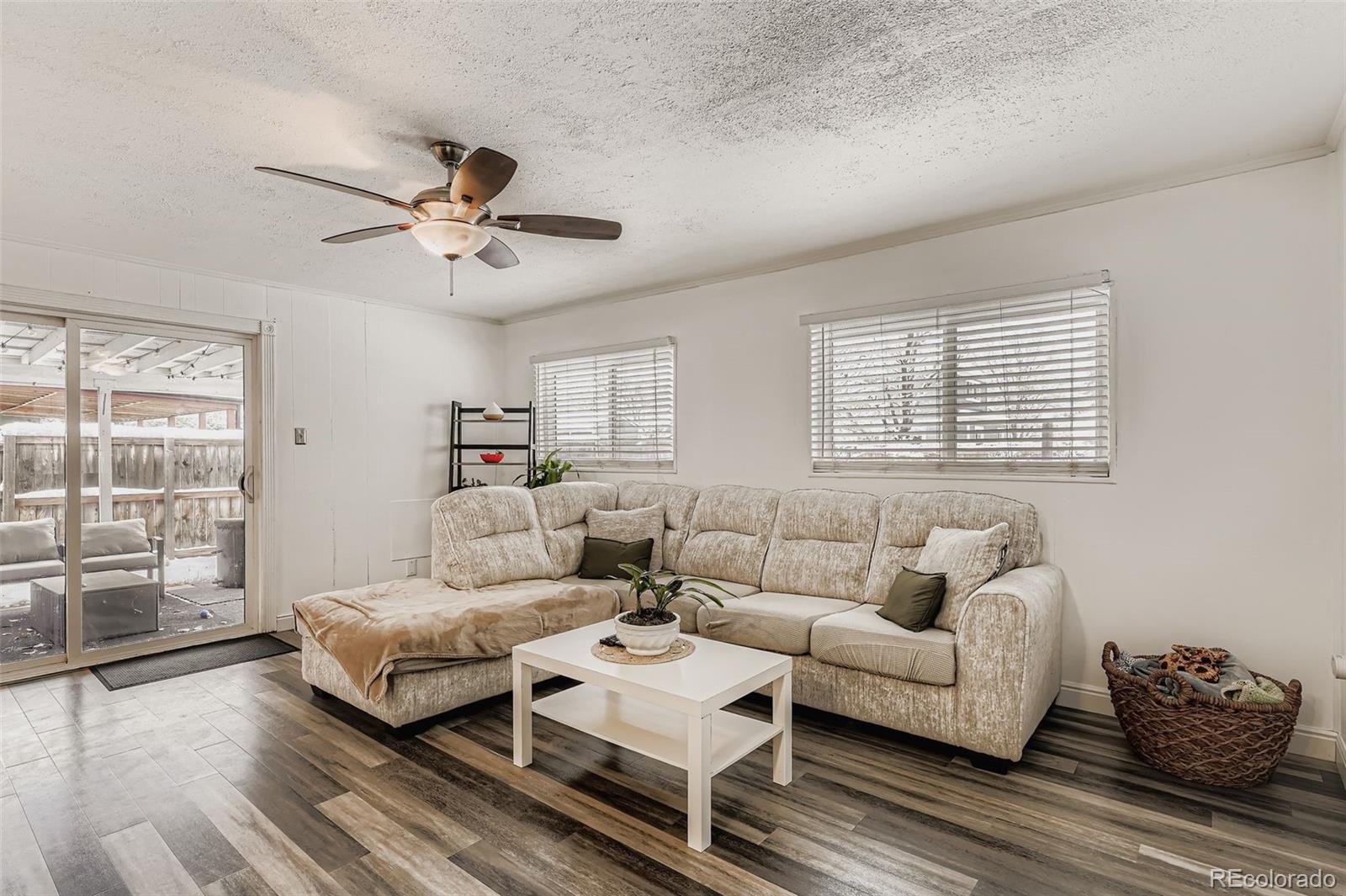 MLS Image #15 for 4860 e kansas drive,denver, Colorado