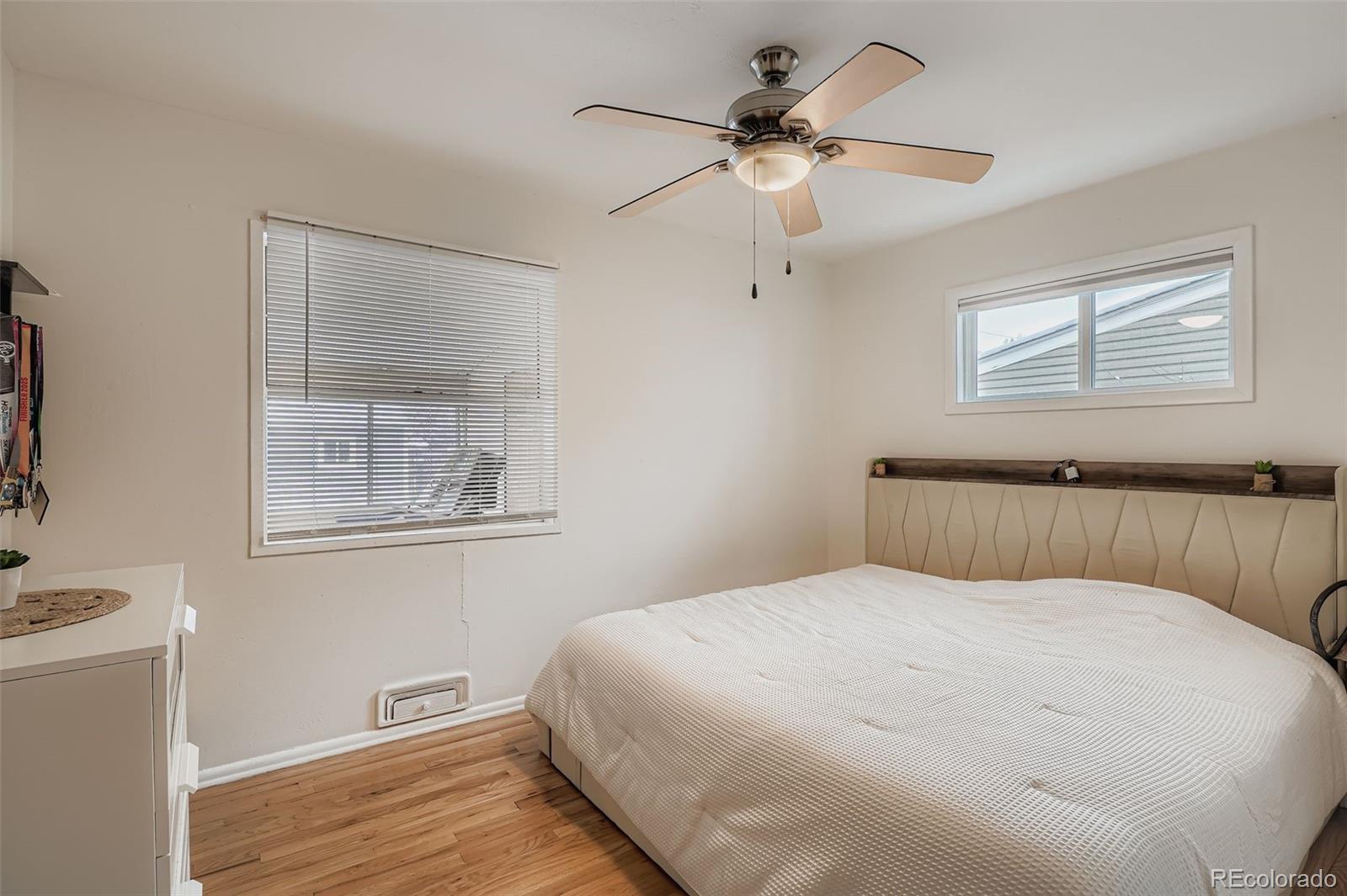 MLS Image #16 for 4860 e kansas drive,denver, Colorado