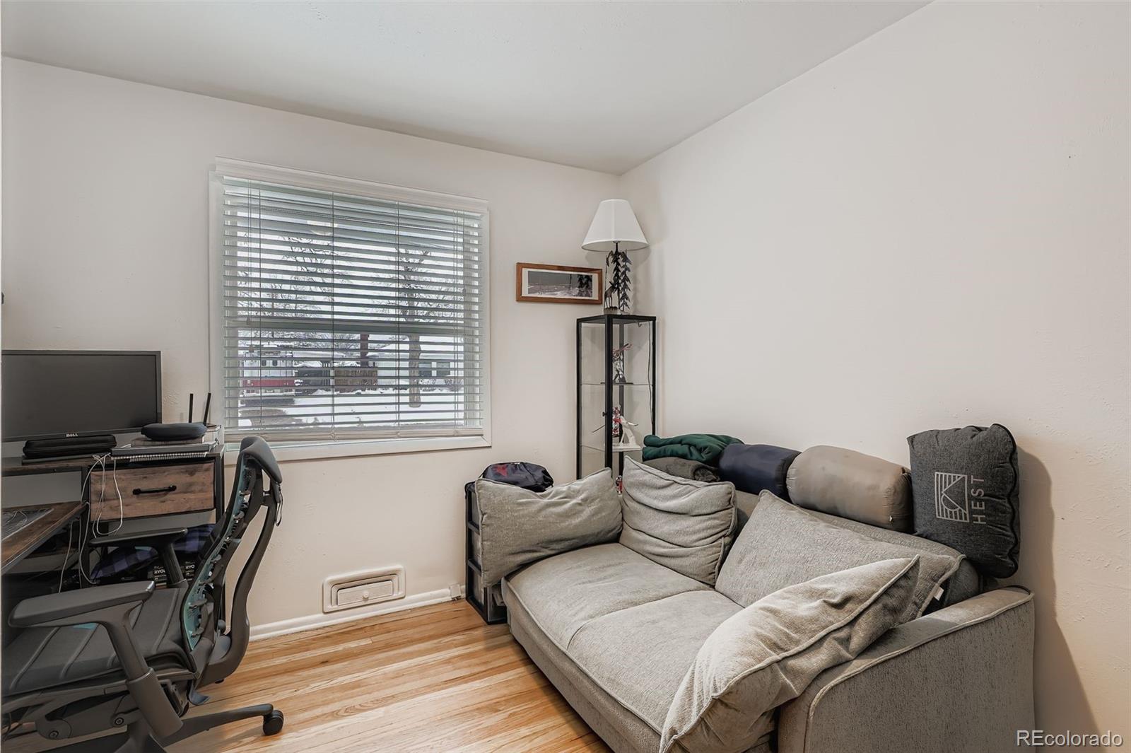 MLS Image #7 for 4860 e kansas drive,denver, Colorado