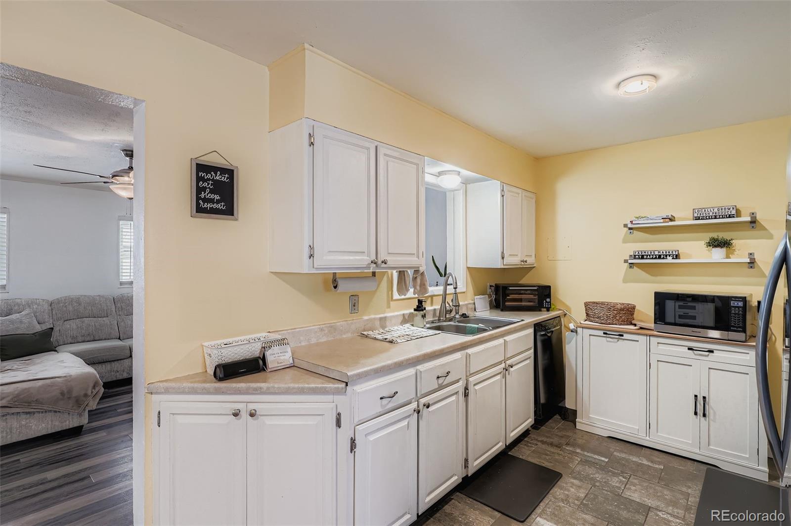 MLS Image #9 for 4860 e kansas drive,denver, Colorado