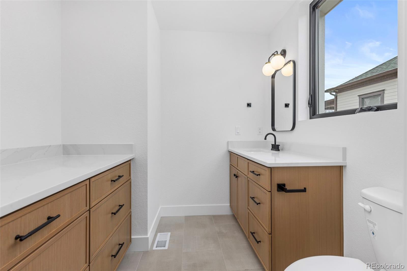 MLS Image #14 for 203 e chester street,lafayette, Colorado