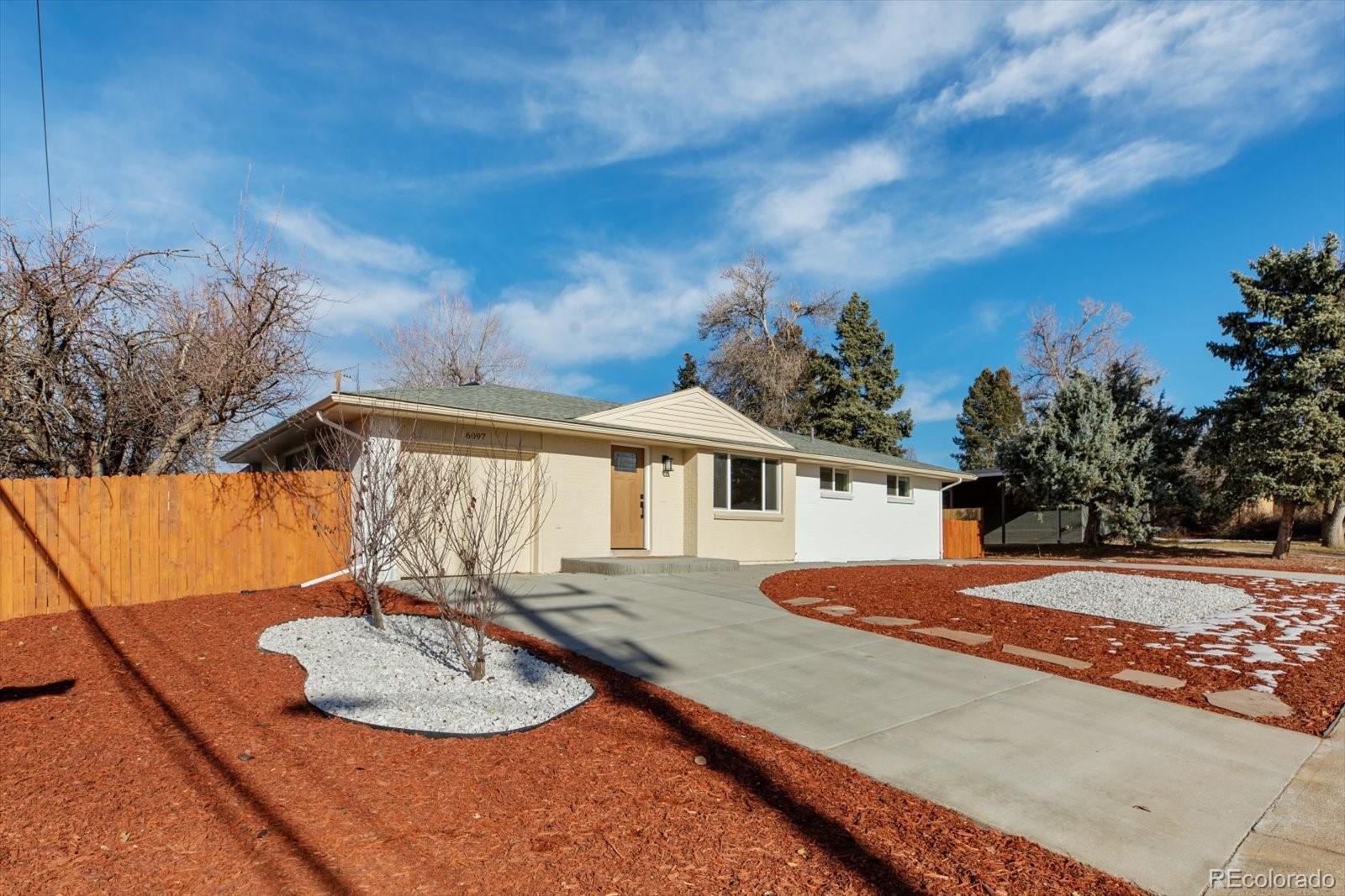 MLS Image #2 for 6097 s elizabeth way,centennial, Colorado