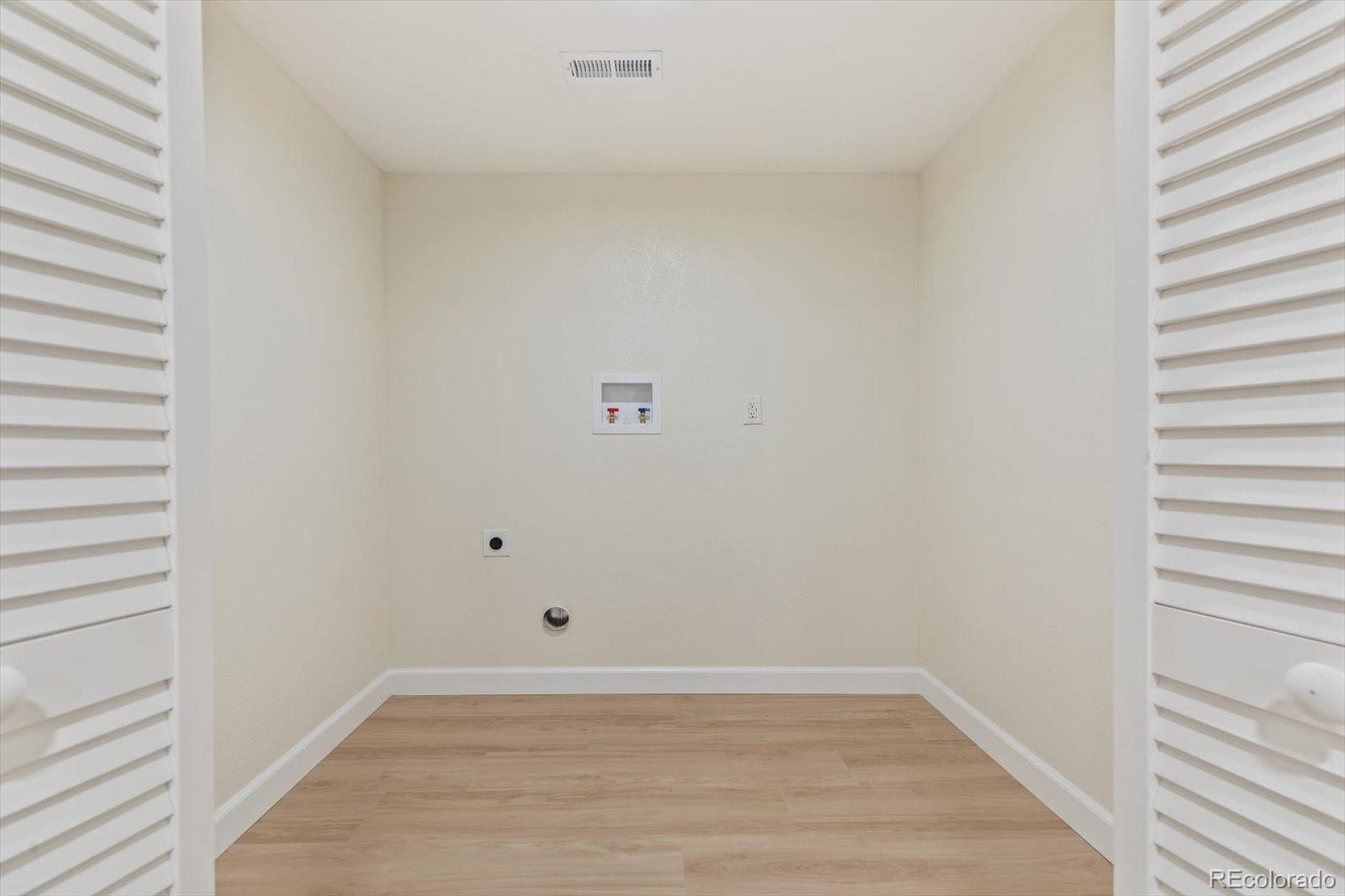 MLS Image #26 for 6097 s elizabeth way,centennial, Colorado