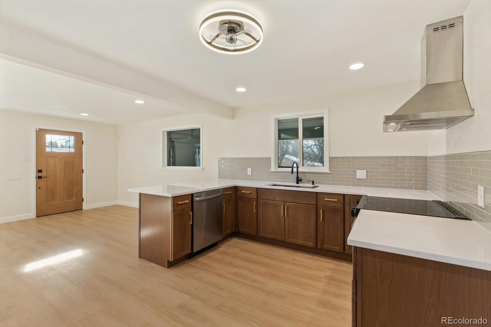 MLS Image #9 for 6097 s elizabeth way,centennial, Colorado
