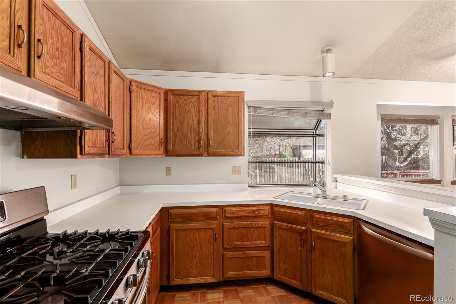 MLS Image #15 for 4660  argonne street,denver, Colorado