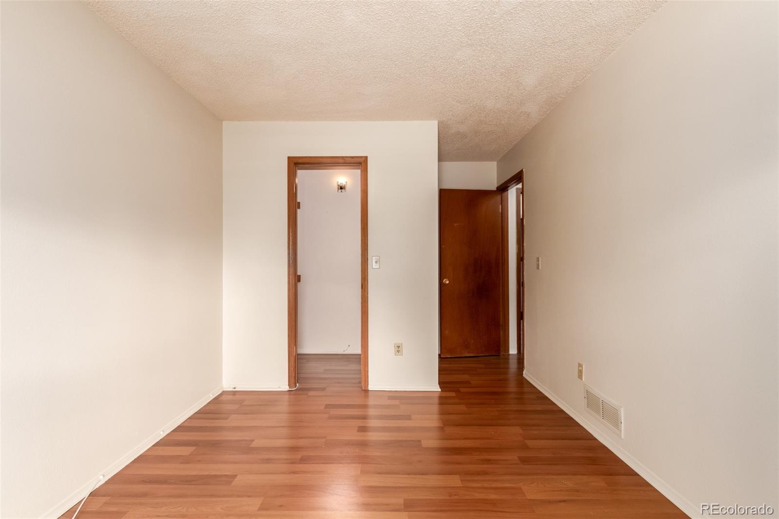MLS Image #25 for 4660  argonne street,denver, Colorado