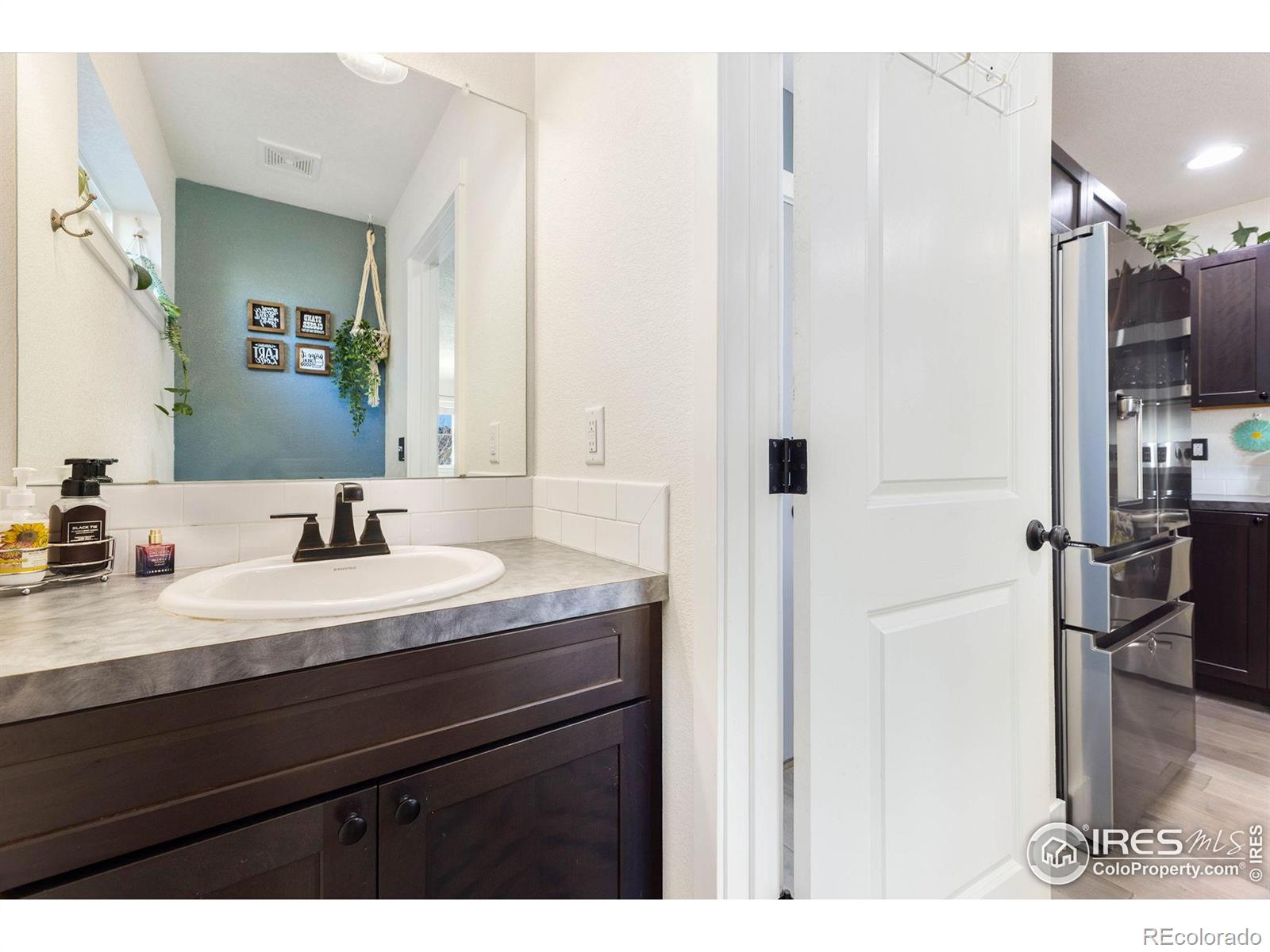 MLS Image #22 for 2785  red wheat trail,berthoud, Colorado