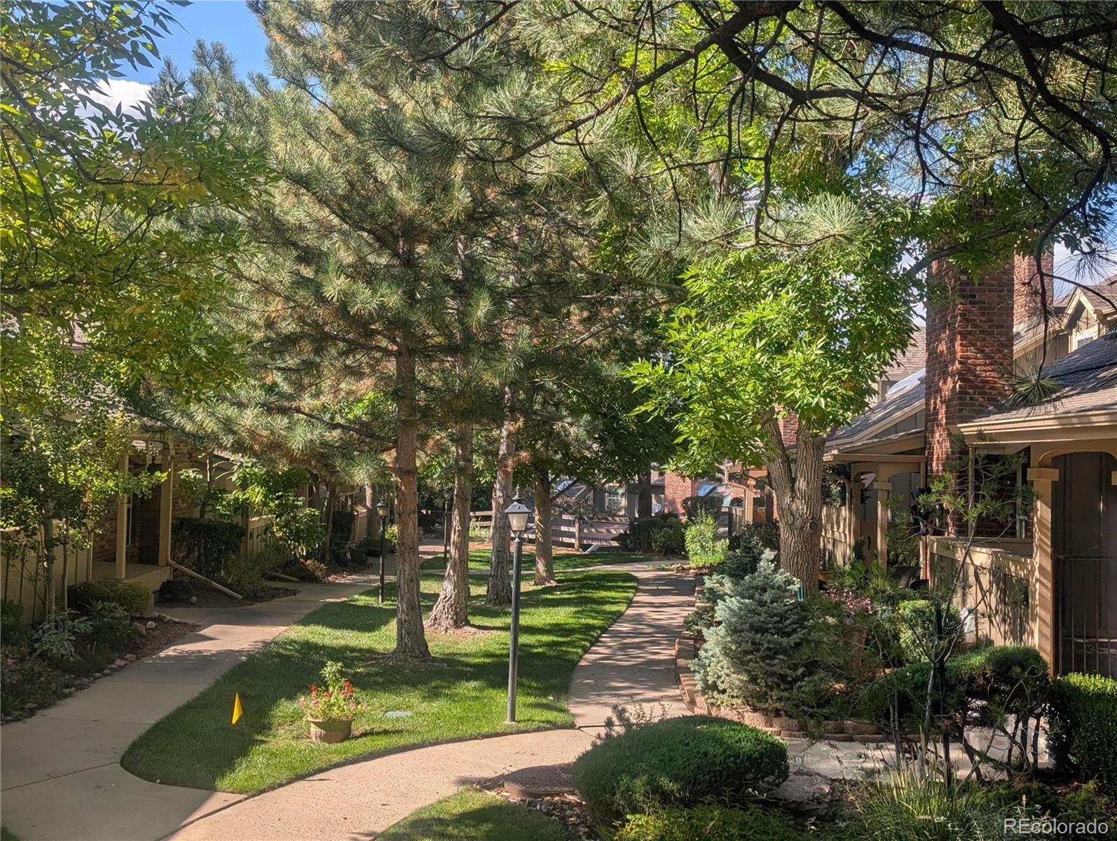 MLS Image #2 for 7751 s curtice drive,littleton, Colorado