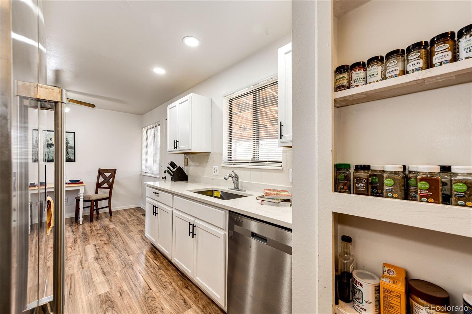 MLS Image #6 for 3916 s telluride court,aurora, Colorado
