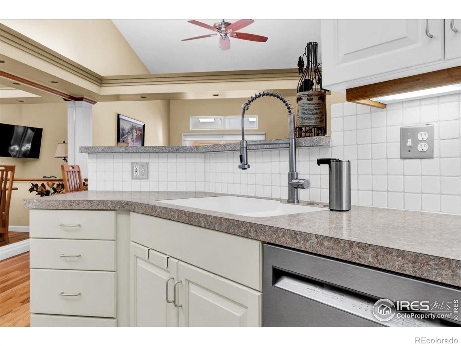 MLS Image #8 for 1001  43rd avenue,greeley, Colorado