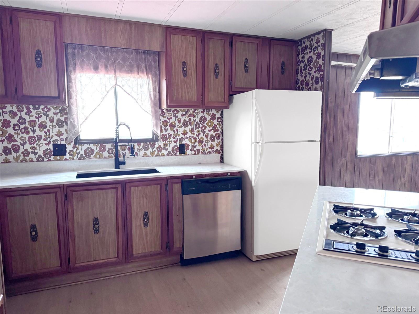 MLS Image #6 for 9124  rampart street,denver, Colorado