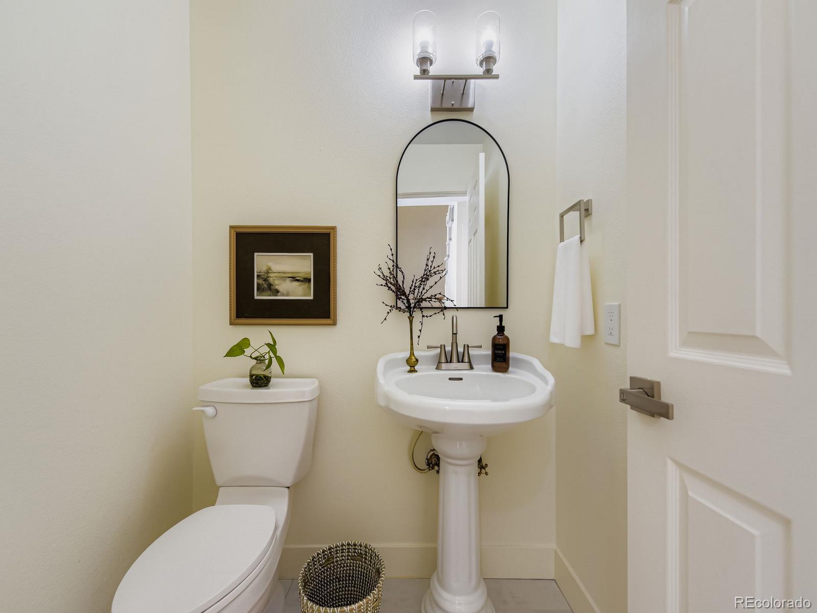 MLS Image #11 for 10567 w chautauga mountain,littleton, Colorado