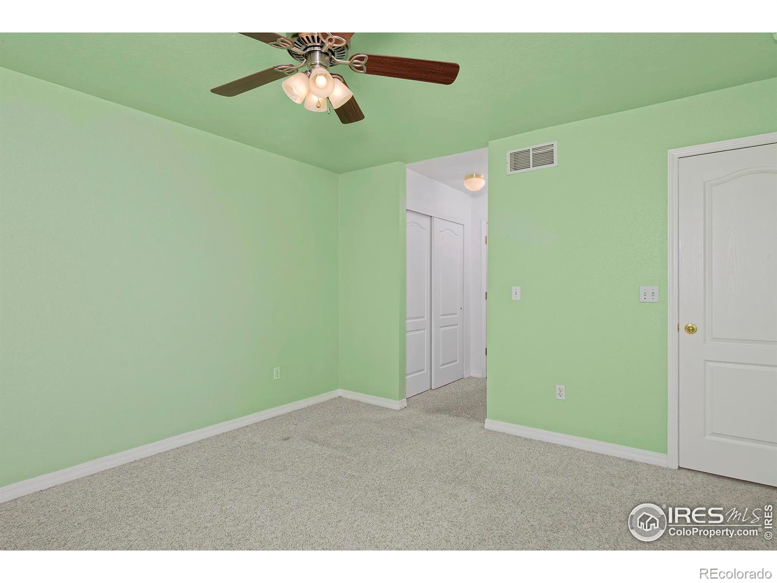 MLS Image #15 for 1419  red mountain drive,longmont, Colorado