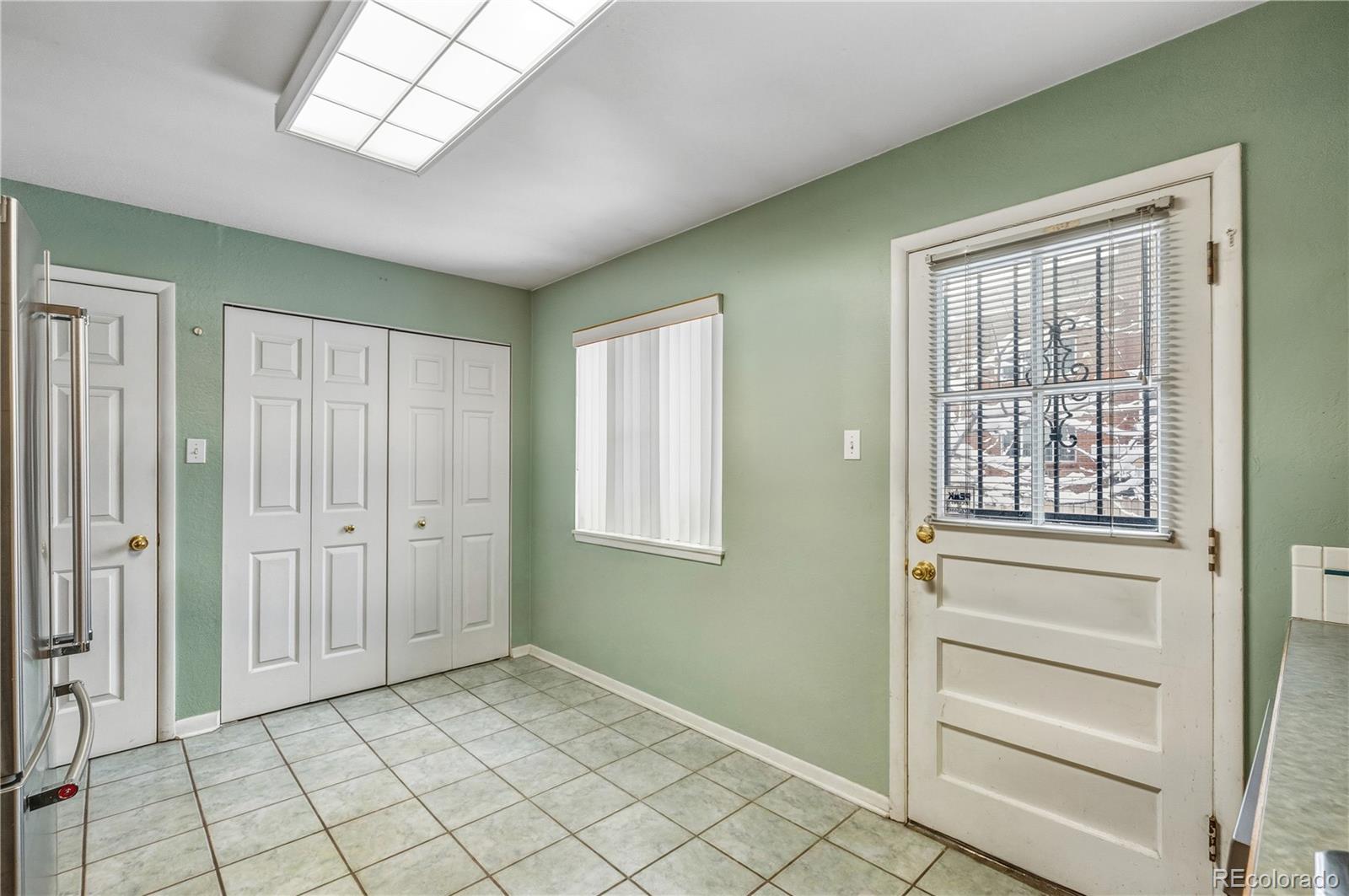 MLS Image #11 for 5180 e asbury avenue,denver, Colorado