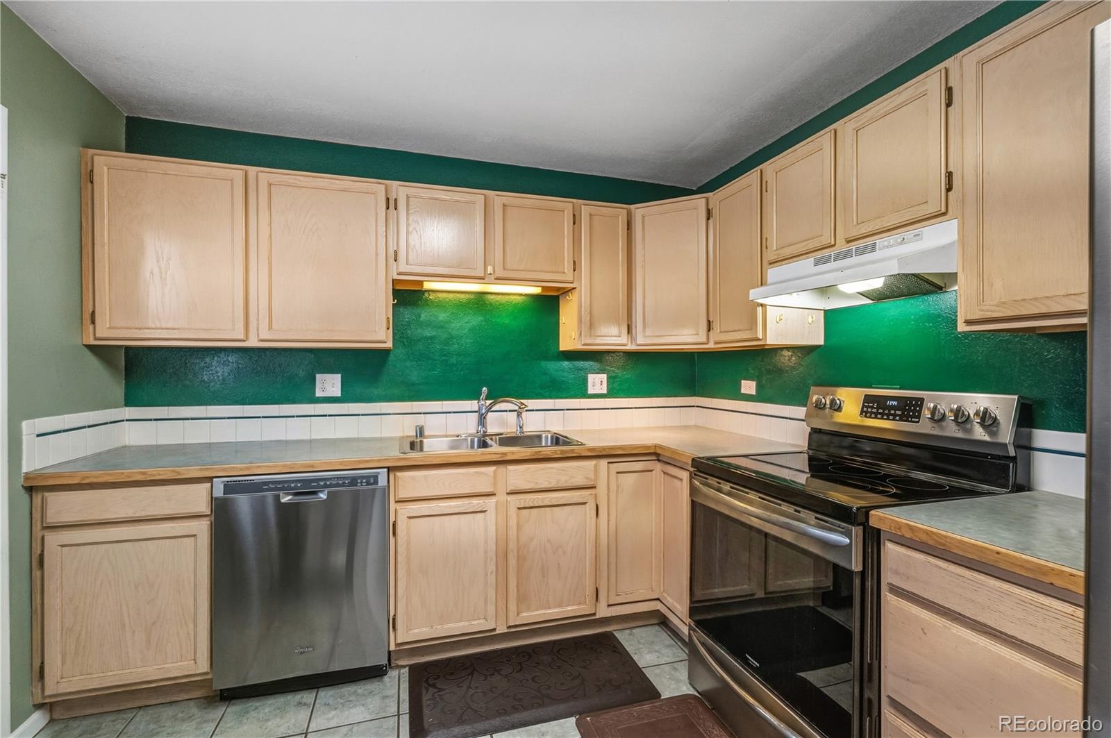 MLS Image #7 for 5180 e asbury avenue,denver, Colorado
