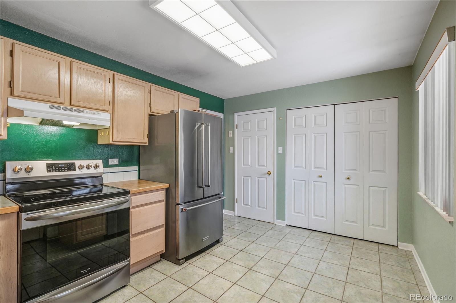 MLS Image #9 for 5180 e asbury avenue,denver, Colorado