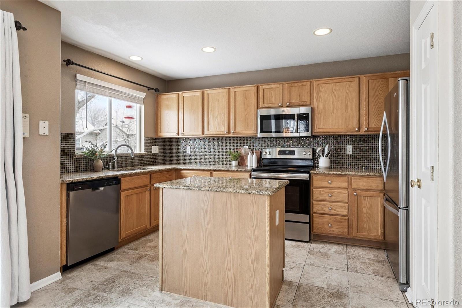 MLS Image #3 for 9897  aftonwood street,highlands ranch, Colorado