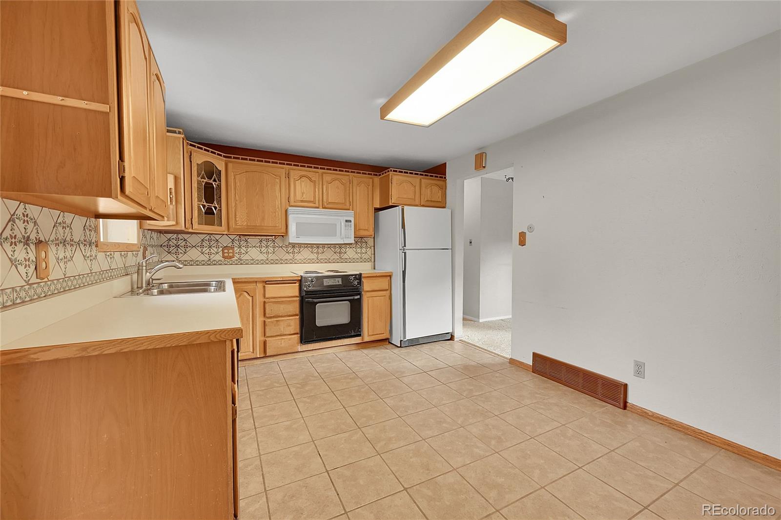MLS Image #8 for 9083 w iowa avenue,lakewood, Colorado