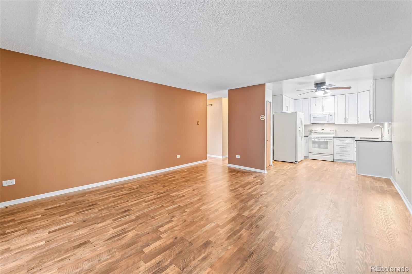 MLS Image #13 for 610 s alton way 1b,denver, Colorado