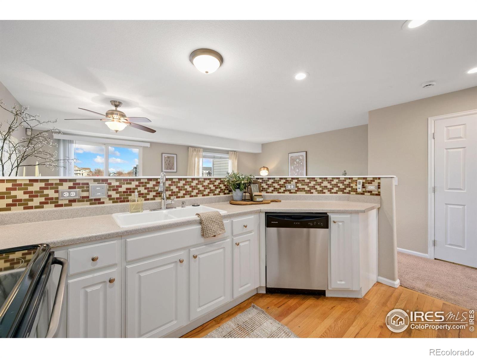 MLS Image #6 for 1507  oak creek drive,loveland, Colorado