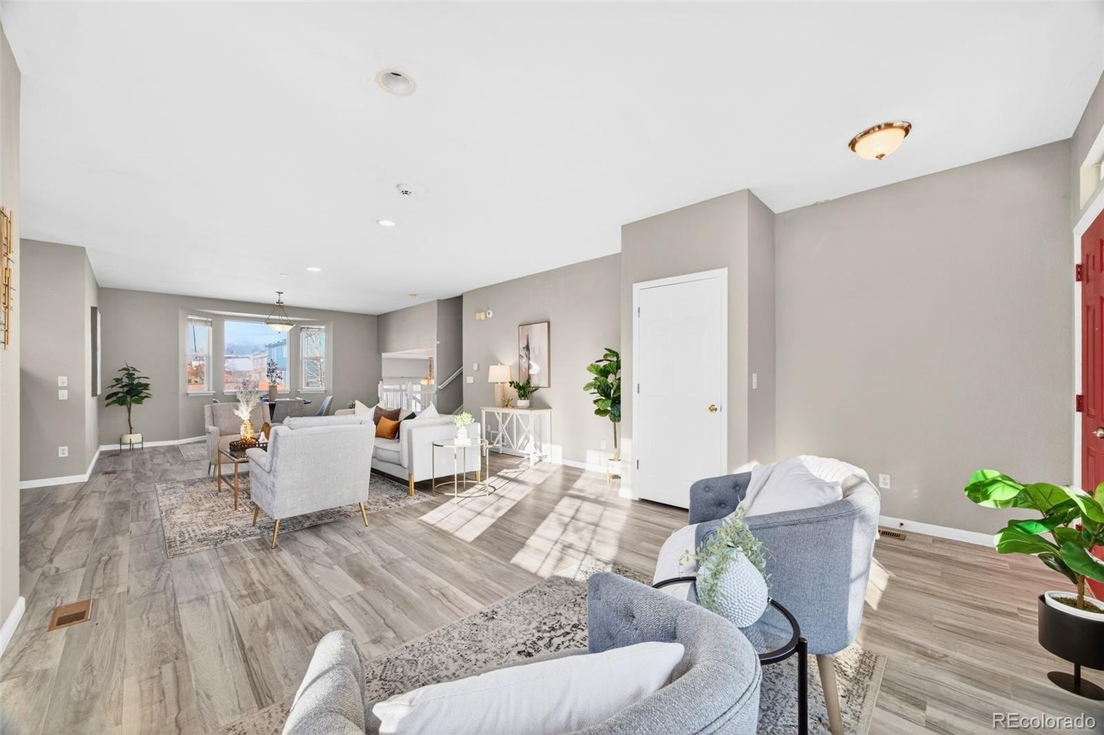 MLS Image #5 for 10491  tucson street,commerce city, Colorado