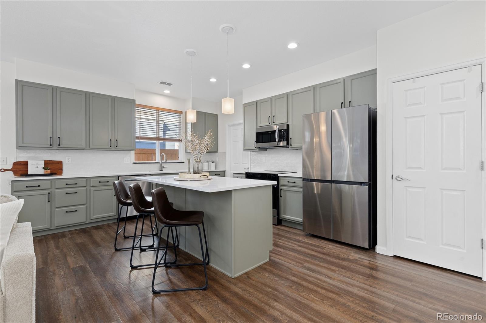 MLS Image #13 for 4963 s zephyr street,littleton, Colorado