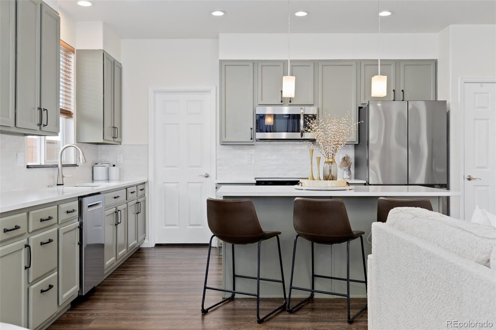 MLS Image #17 for 4963 s zephyr street,littleton, Colorado
