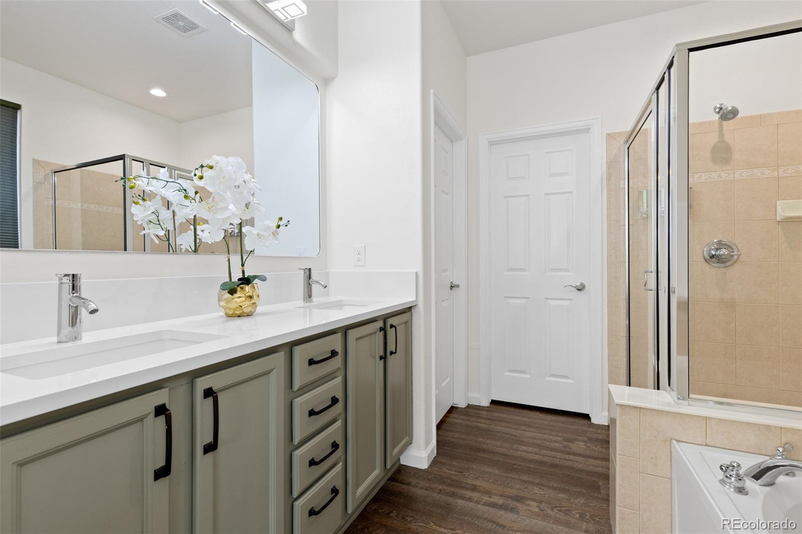 MLS Image #29 for 4963 s zephyr street,littleton, Colorado