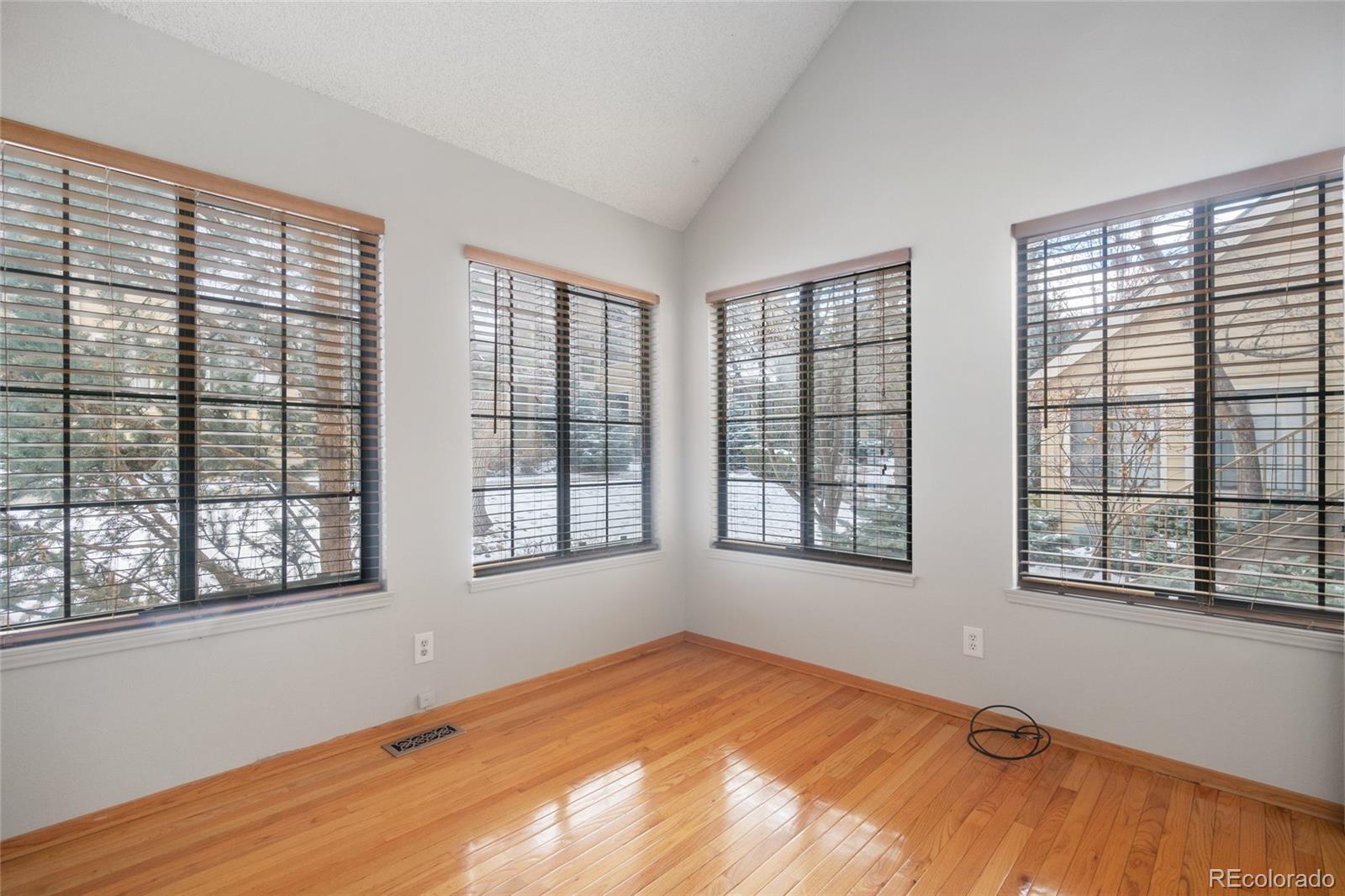 MLS Image #22 for 4862 e kentucky avenue d,denver, Colorado