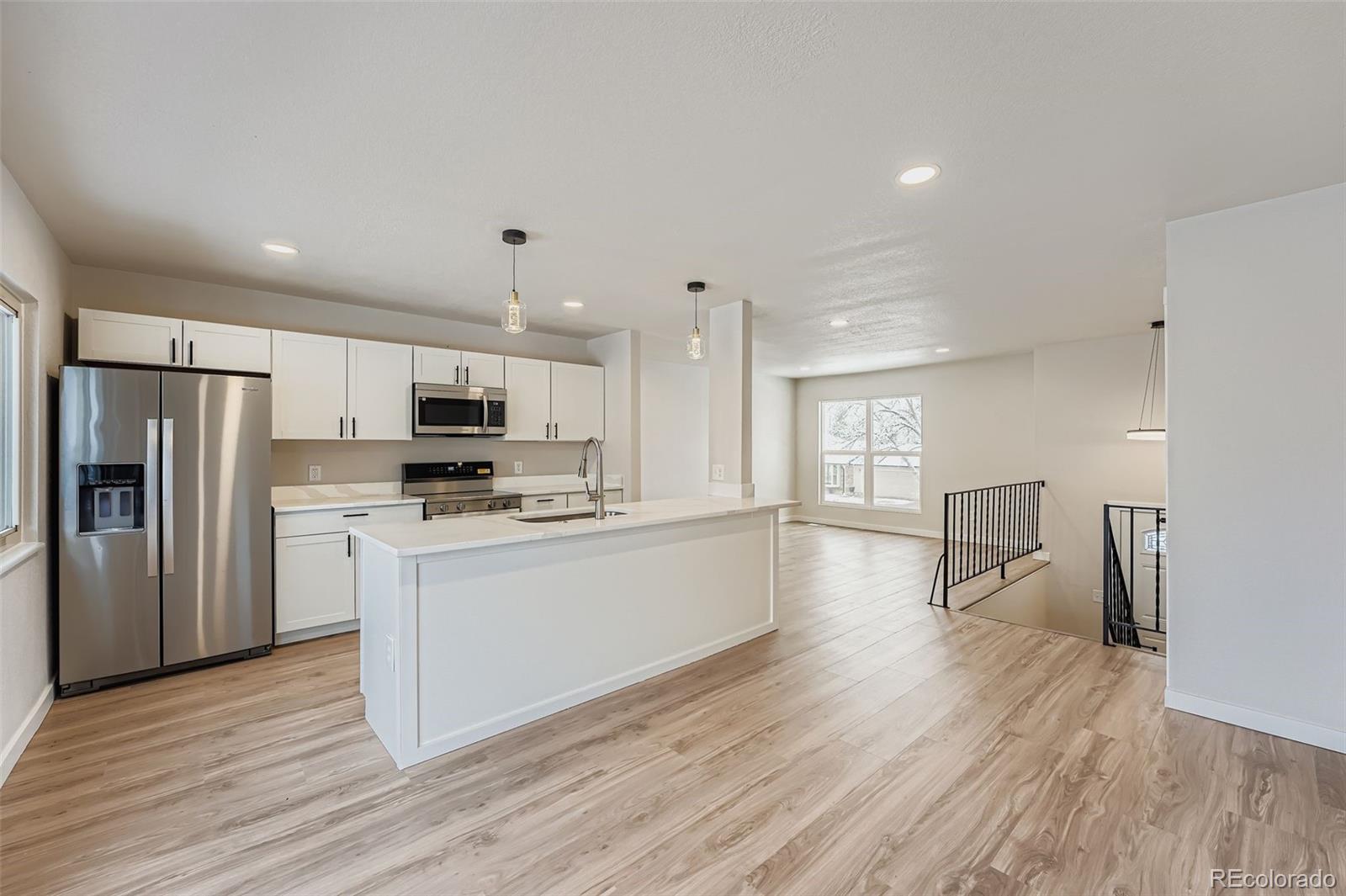 MLS Image #2 for 16214 e louisiana place,aurora, Colorado