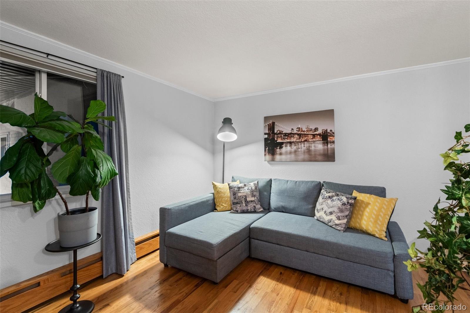MLS Image #7 for 336 n grant street 202,denver, Colorado