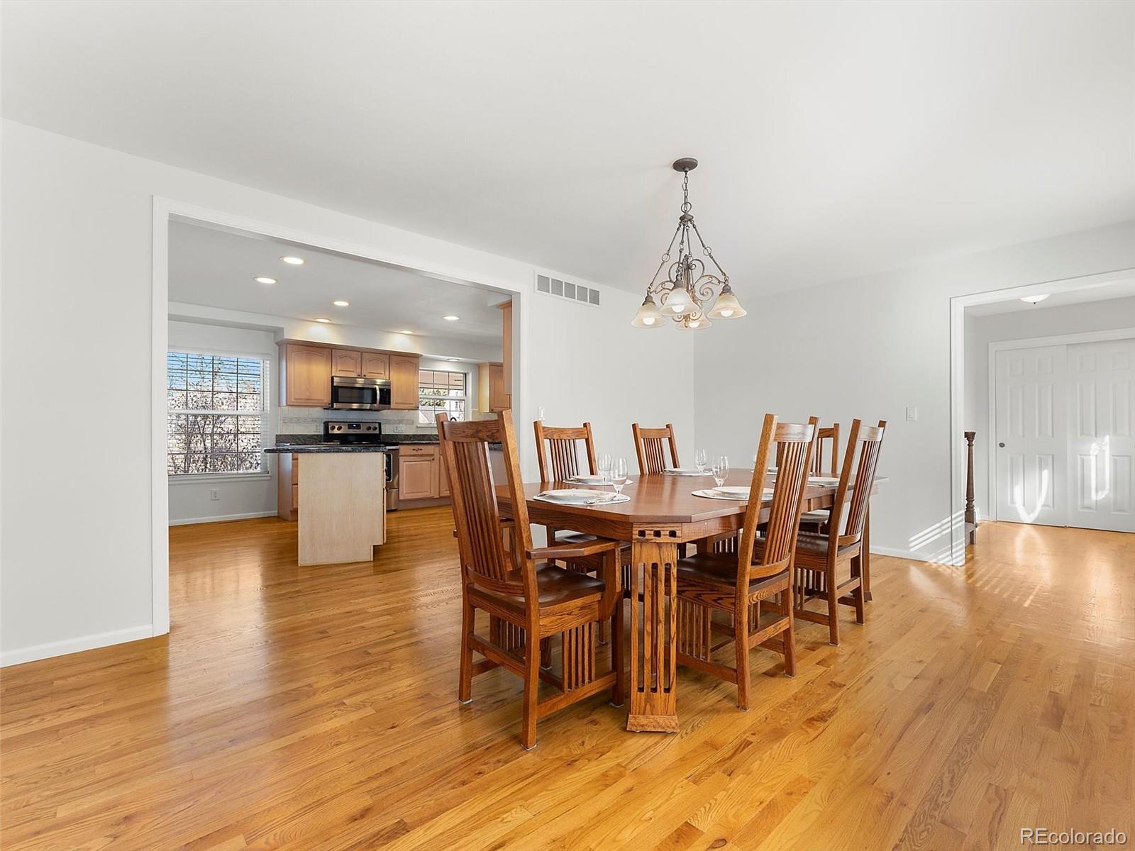 MLS Image #12 for 7007 e hinsdale avenue,centennial, Colorado