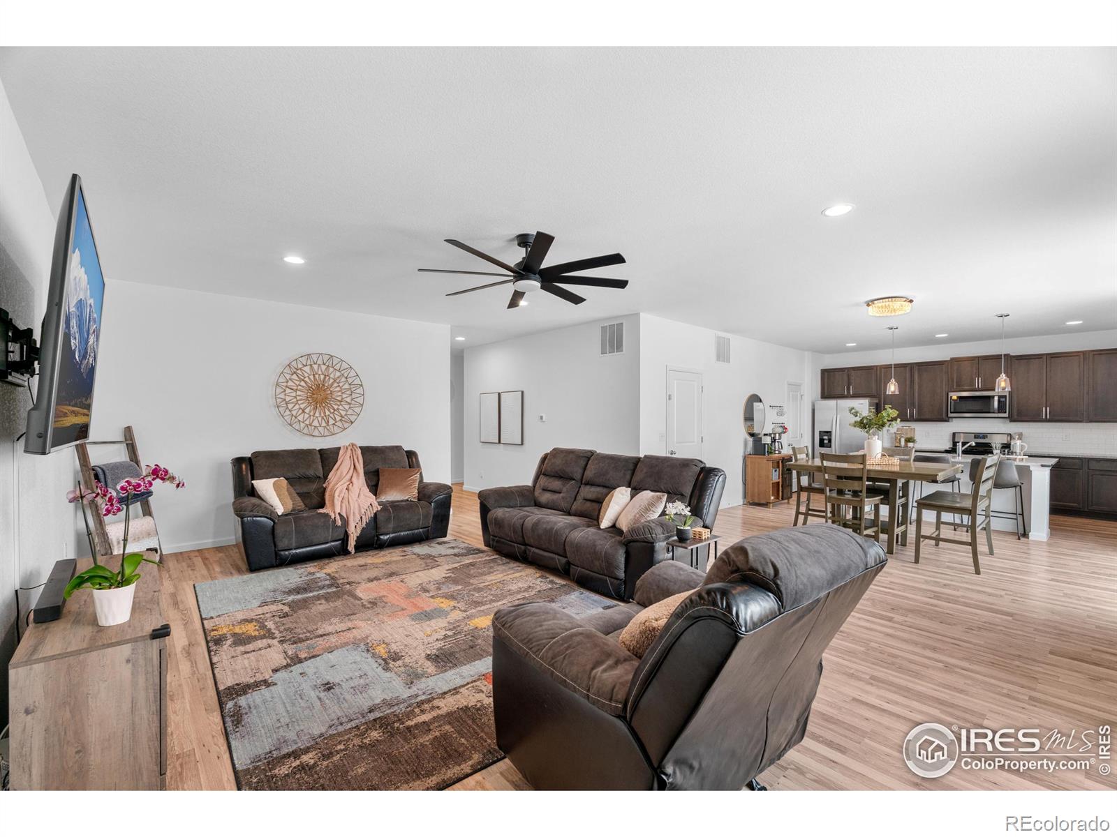 MLS Image #9 for 408  kansas avenue,berthoud, Colorado
